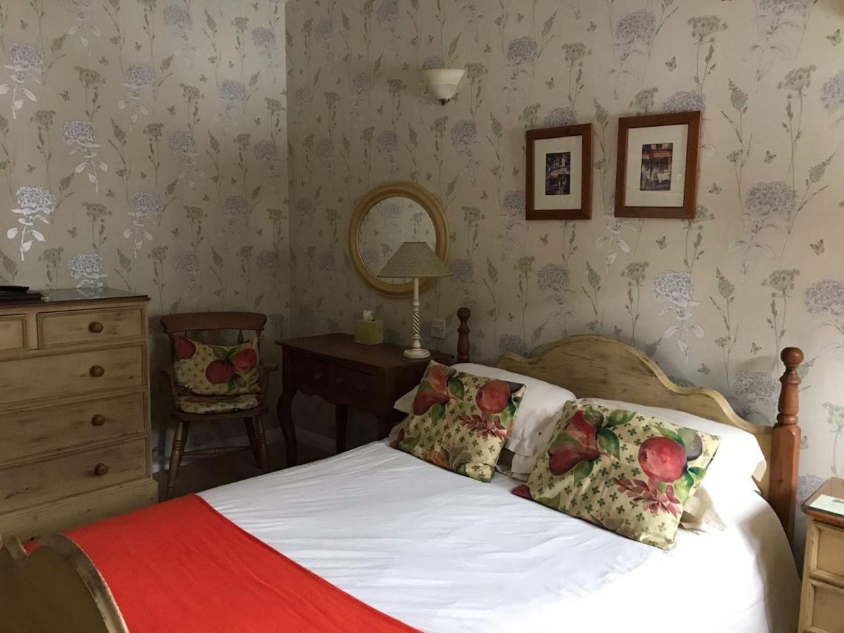 West Lodge Hotel Aylesbury  Extérieur photo