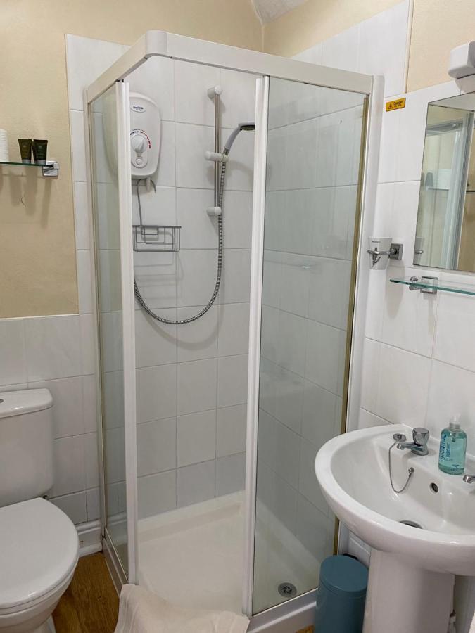 West Lodge Hotel Aylesbury  Extérieur photo