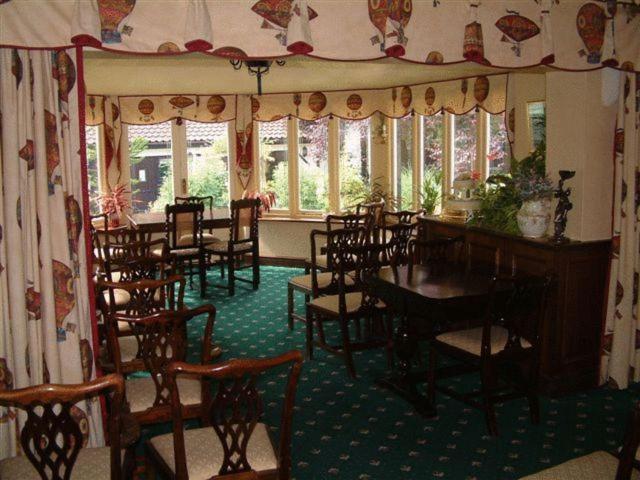 West Lodge Hotel Aylesbury  Extérieur photo